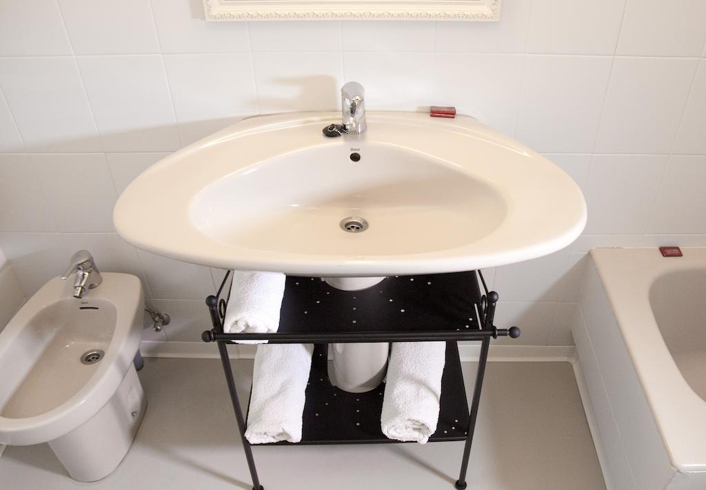 Hostal Monjes Peregrinos Burgo Δωμάτιο φωτογραφία