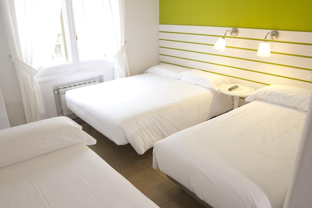 Hostal Monjes Peregrinos Burgo Δωμάτιο φωτογραφία