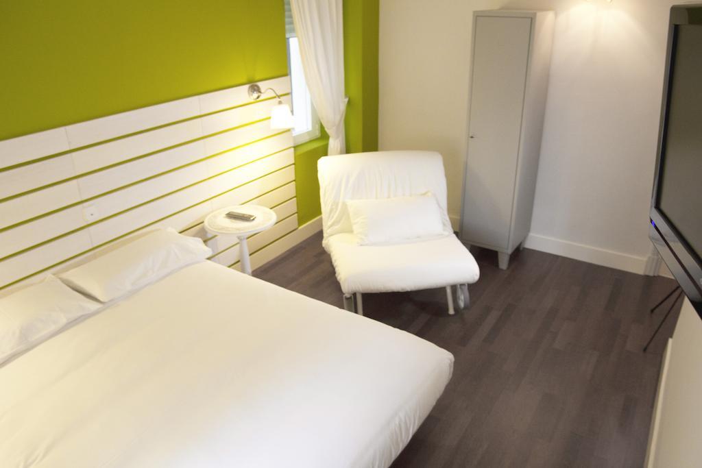 Hostal Monjes Peregrinos Burgo Δωμάτιο φωτογραφία